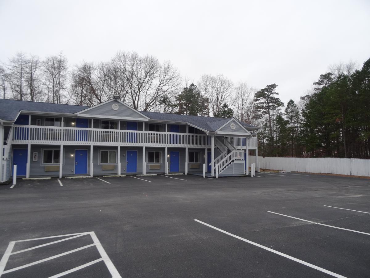 Village Inn & Suites - Smithville Bagian luar foto