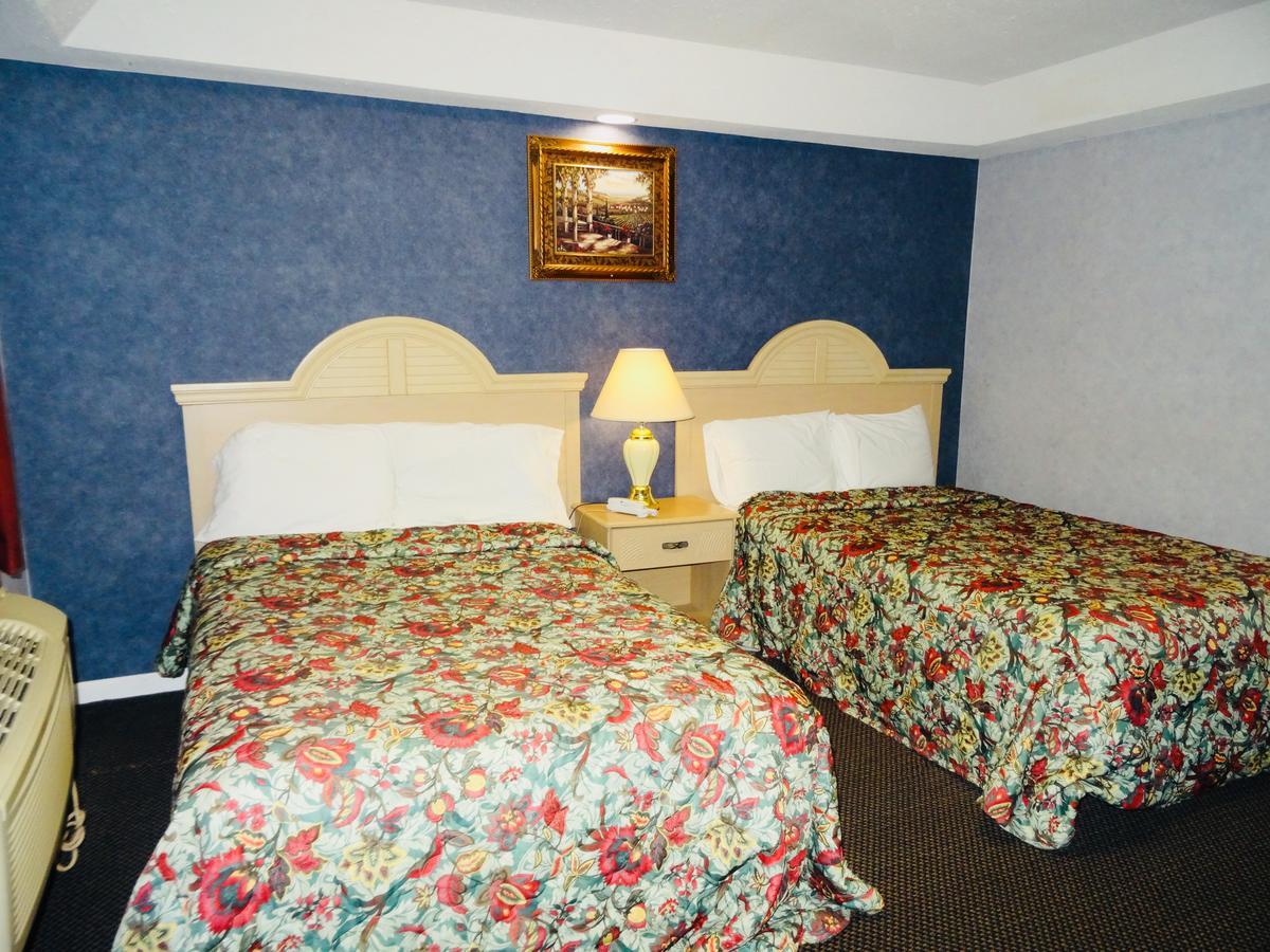 Village Inn & Suites - Smithville Bagian luar foto