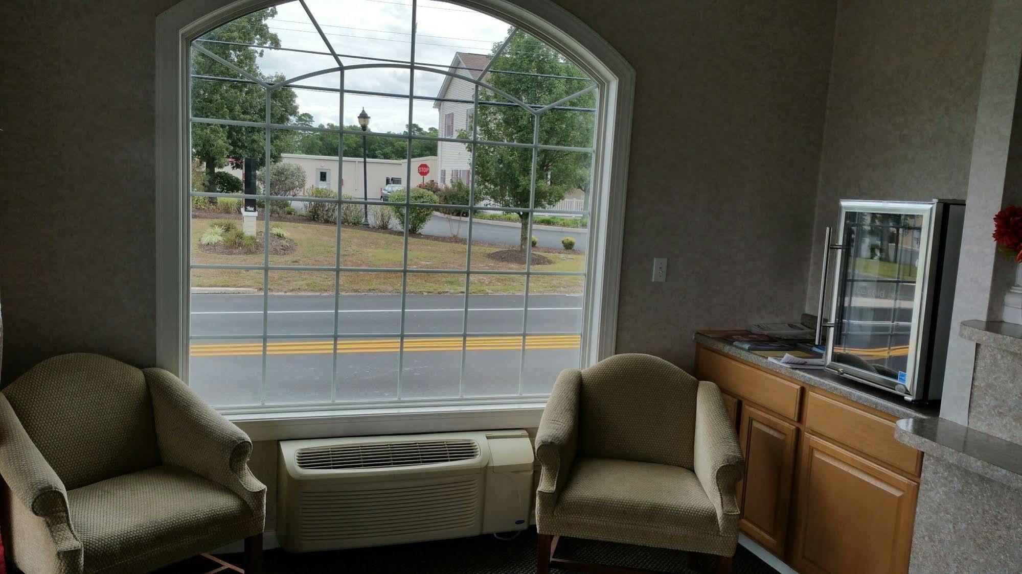 Village Inn & Suites - Smithville Bagian luar foto